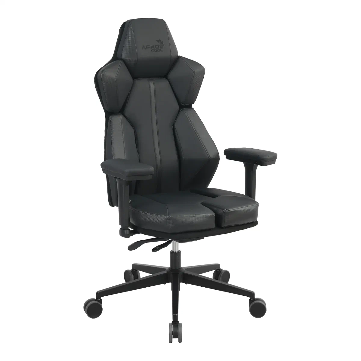 Крісло Aerocool XTAL Racer Black — Вигляд спереду під кутом